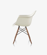 Load image into Gallery viewer, Molded Plastic Armchair
